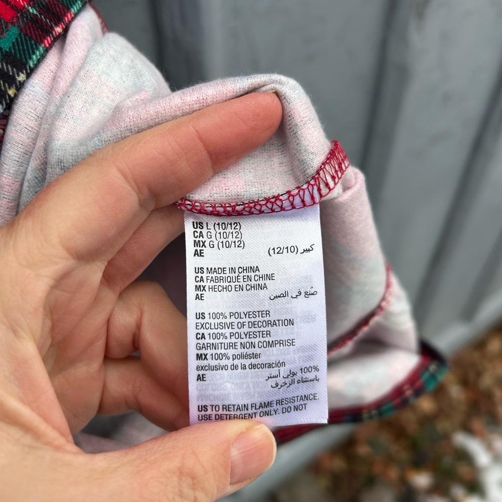 Plaid Family Pyjamas Set, kids 10/12 & 14/16 and Women’s M - Picture 13 of 16